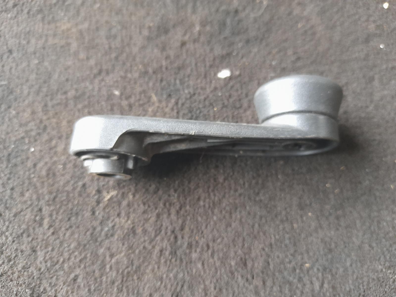 View Auto part Misc Holden Commodore 2005