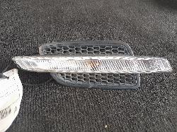 View Auto part Left Indicator/Fog/Side Holden Commodore 2008