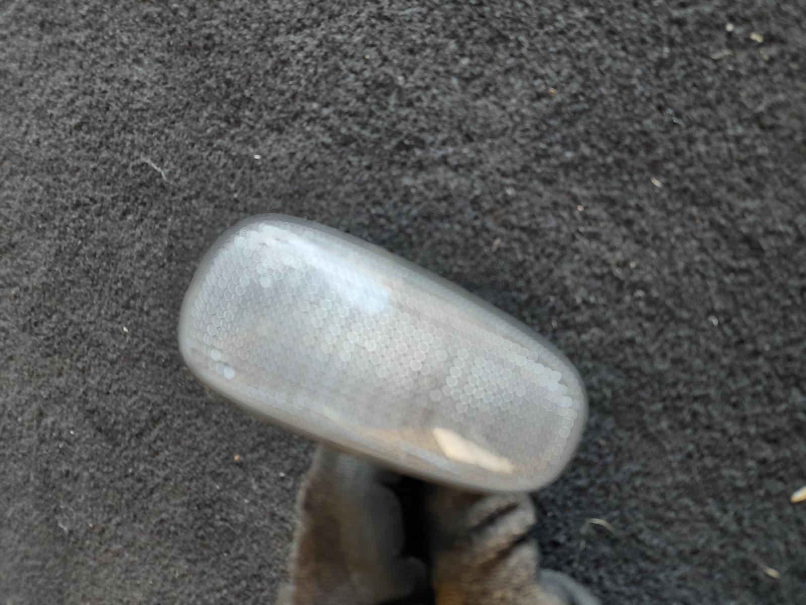 2005 Holden Commodore Right Indicator/Fog/Side View Auto part Right Indicator/Fog/Side Holden Commodore 2005