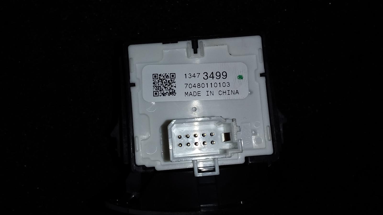 2018 Holden Commodore Wiper Switch View Auto part Wiper Switch Holden Commodore 2018