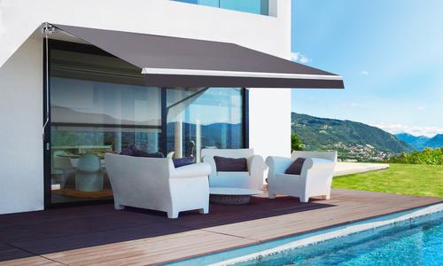 New retractable awning 1303 web1