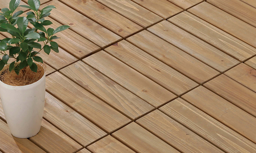Wooden decking tile formatted