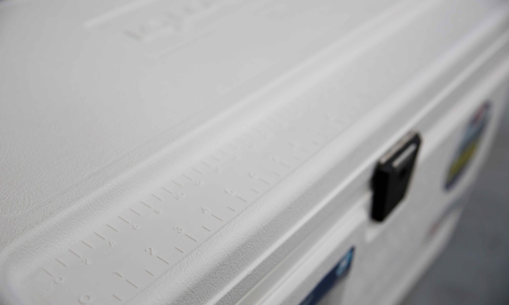 Container Door Ltd IGLOO MARINE 72QT (68L) CHILLY BIN 2