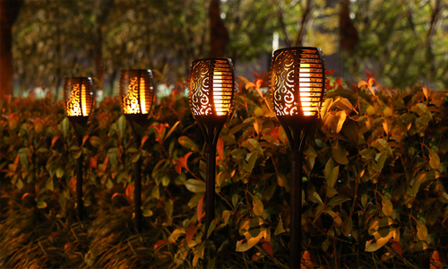 Solar flame flickering led light 4 pack 3004 web2