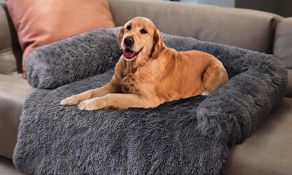 Container Door Ltd Plush Pet Bed & Sofa Protector