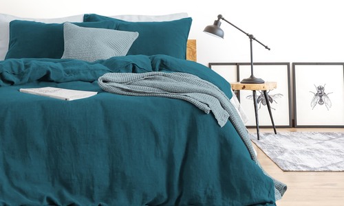 Deep teal new colours july 2022 linen duvet web1