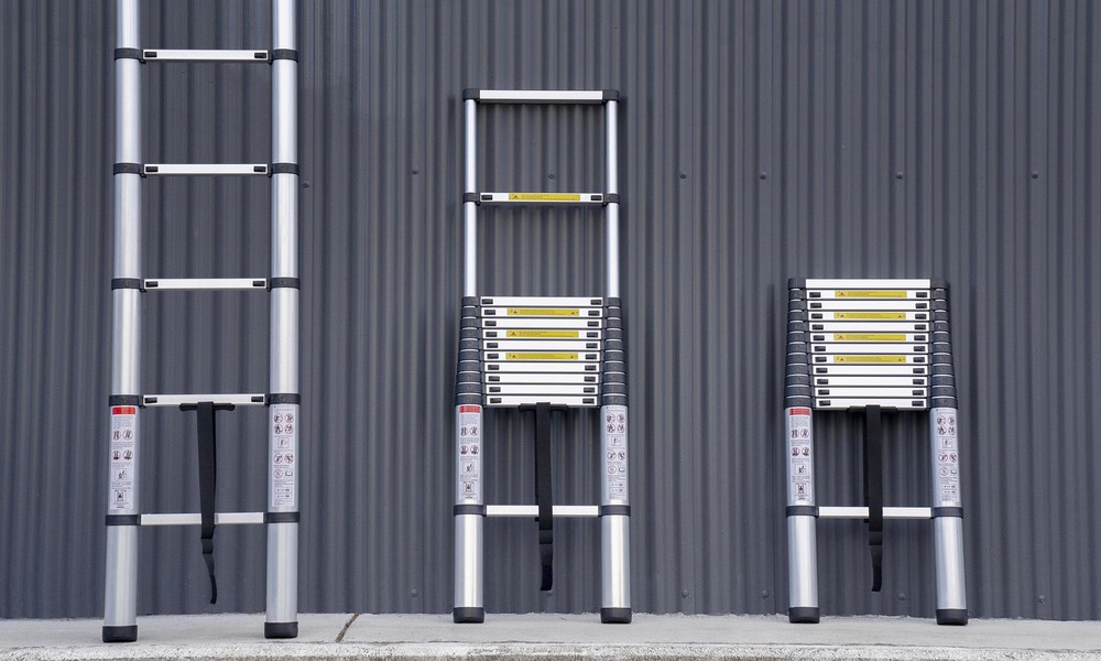 Container Door Ltd | Telescopic Ladder 3.8m #108