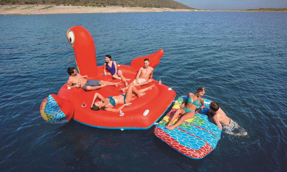 Giant 6 person inflatable parrot web2