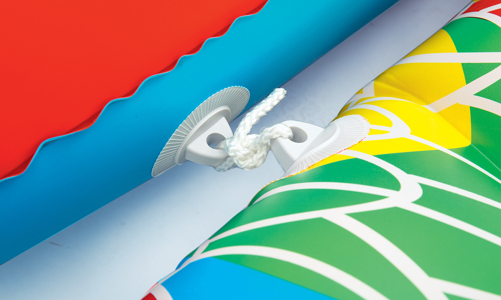 Giant 6 person inflatable parrot web7