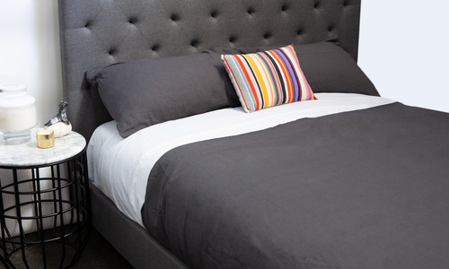 Charcoal linen duvet web1