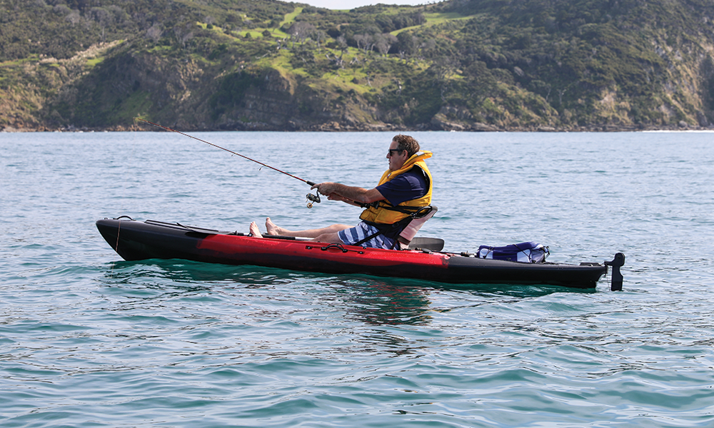 Container Door Ltd 13ft Extreme Fishing Kayak Bundle 34