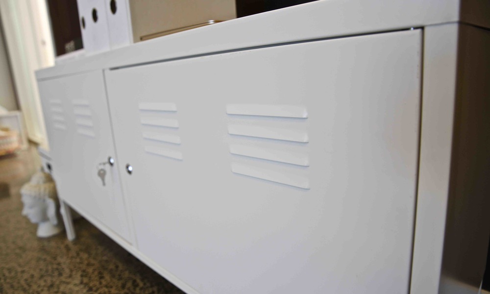 Container Door Ltd Metal TV 4