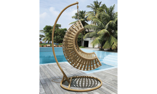 Slater hanging chair 1370psd web2