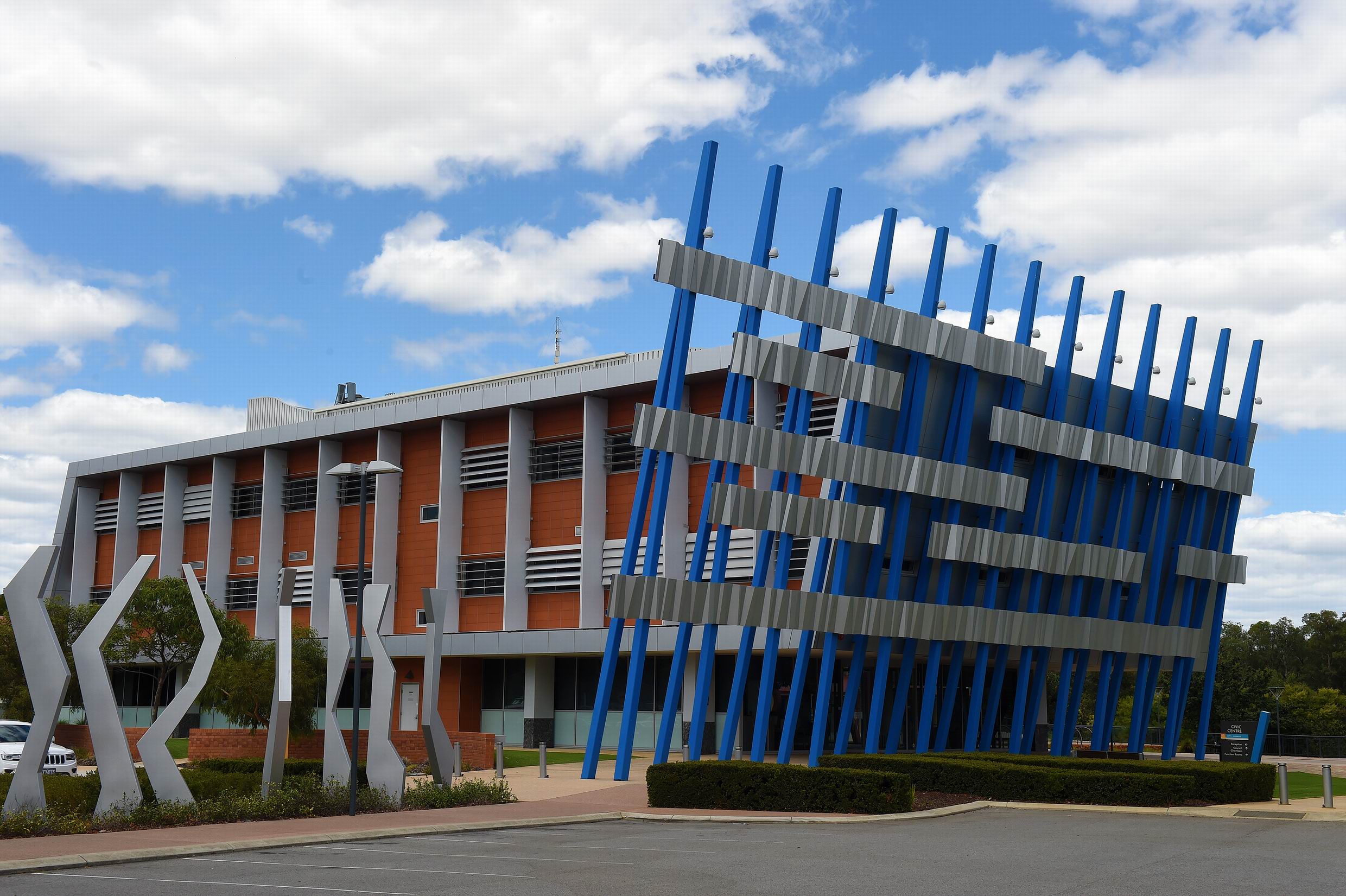 City of Gosnells passes budget in six minutes, with road resurfacing a