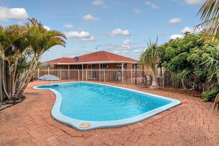 Port Kennedy, 9 Langrune Grove ? From $449,000