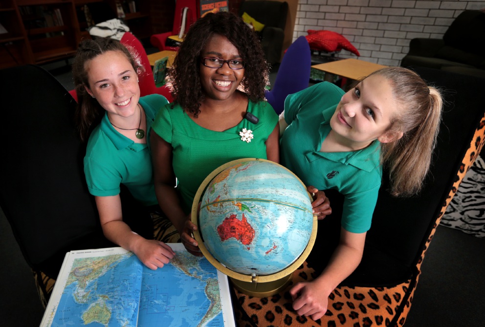 Swan View Senior High School students off to Fiji to help install alternative power Community Swan View Senior High School students off to Fiji to help install alternative power Community