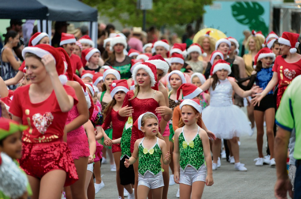 Elfenbrook Christmas Parade: fun takes over  Community News Group