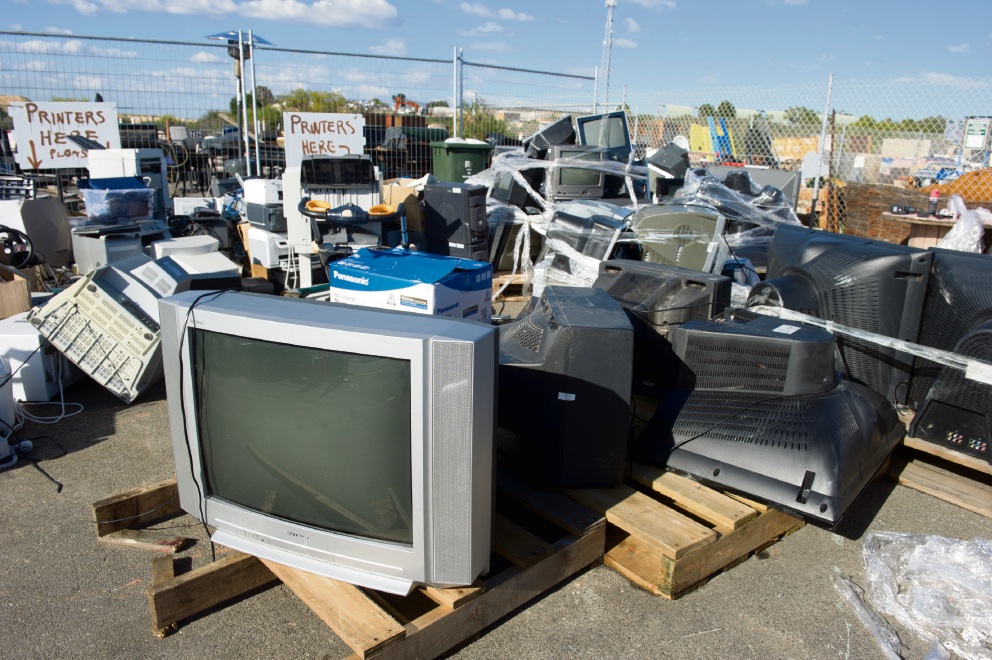 Drop off electronics and cardboard for recycling in Wanneroo next month