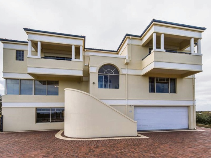 Warnbro, 13 La Seyne Crescent – $1.39 Million