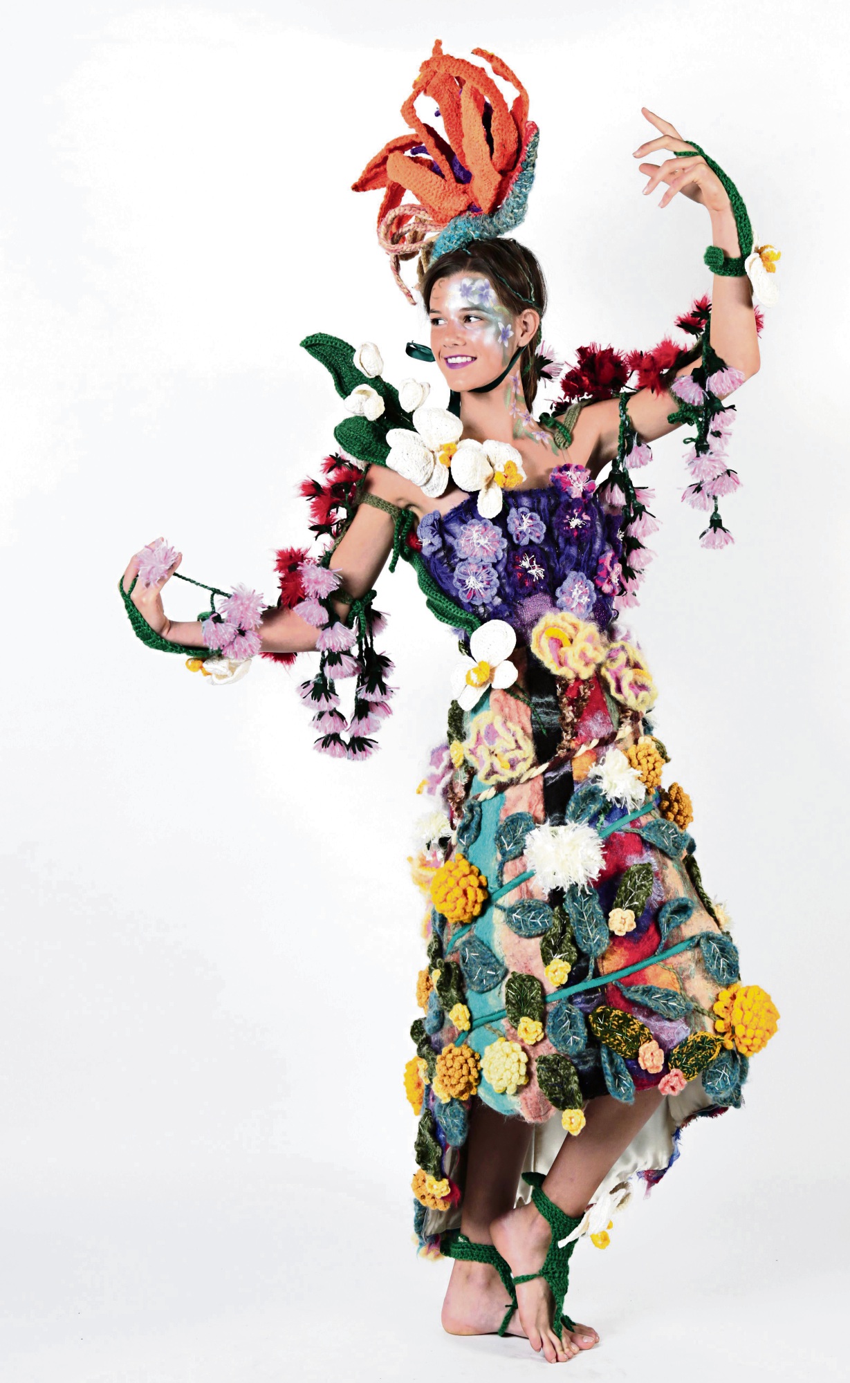 Rockingham artists find inspiration in the sea and flowers for Wearable