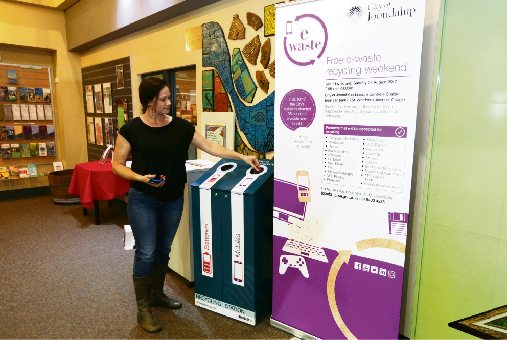 City of Joondalup installs waste disposal stations throughout its