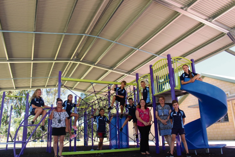 Beaumaris PS students put in the shade thanks to State Govt grant