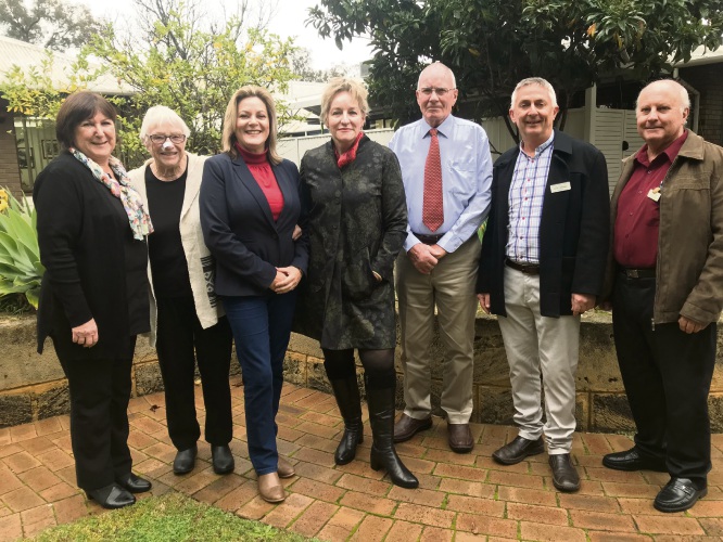 Pinjarra's Bedingfeld Lodge receives 2 million for a 25 bed dementia wing Community News Group