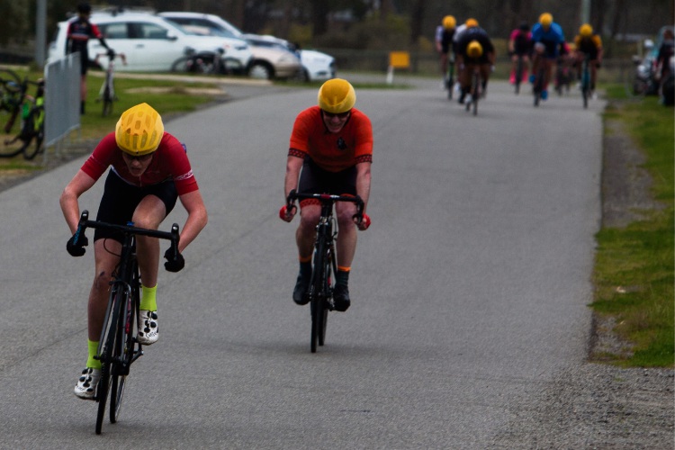 Peel District Cycling Club’s race at Dog Hill circuit impacted by wild wind
