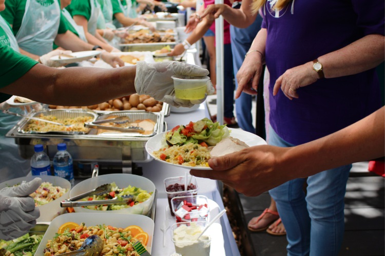 Joondalup Christmas Lunch brings together those alone at Christmas