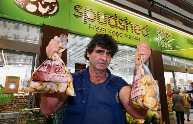 Residents queue for free spuds