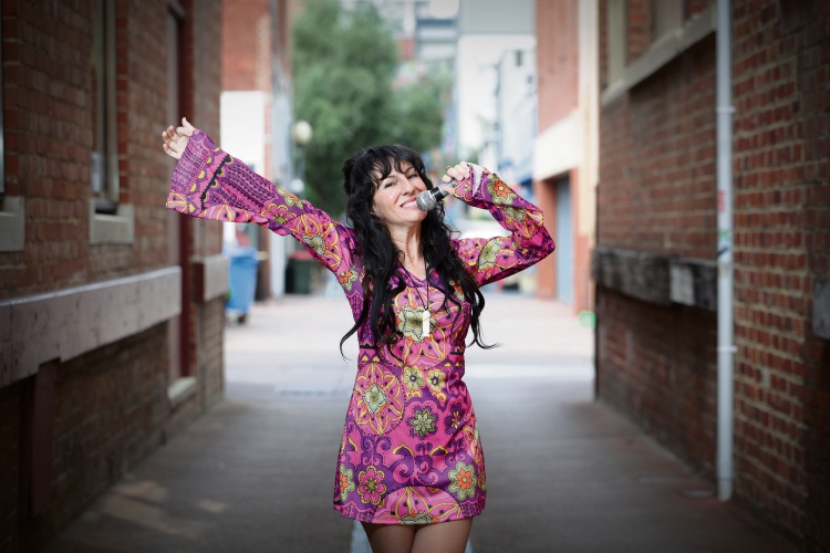 Put Your Hands Up for Randa and the Soul Kingdom