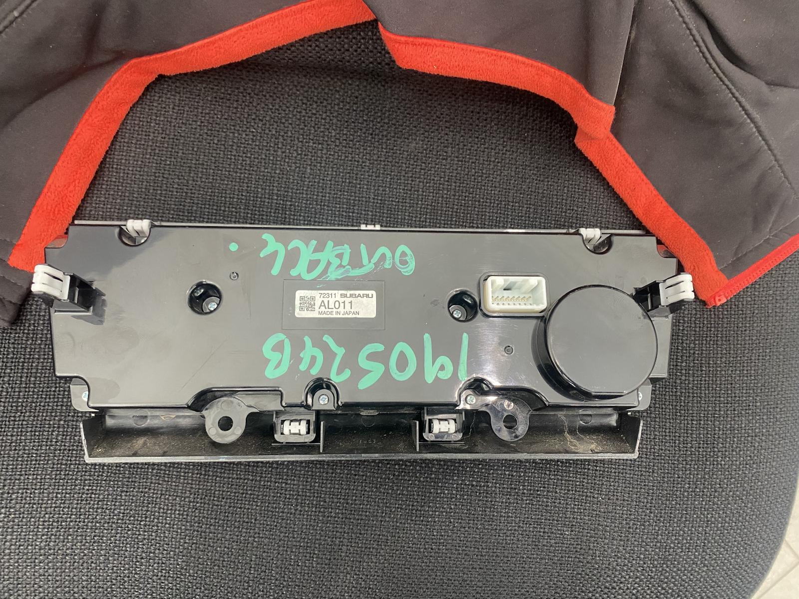 View Auto part Heater/Ac Controls Subaru Outback 2018