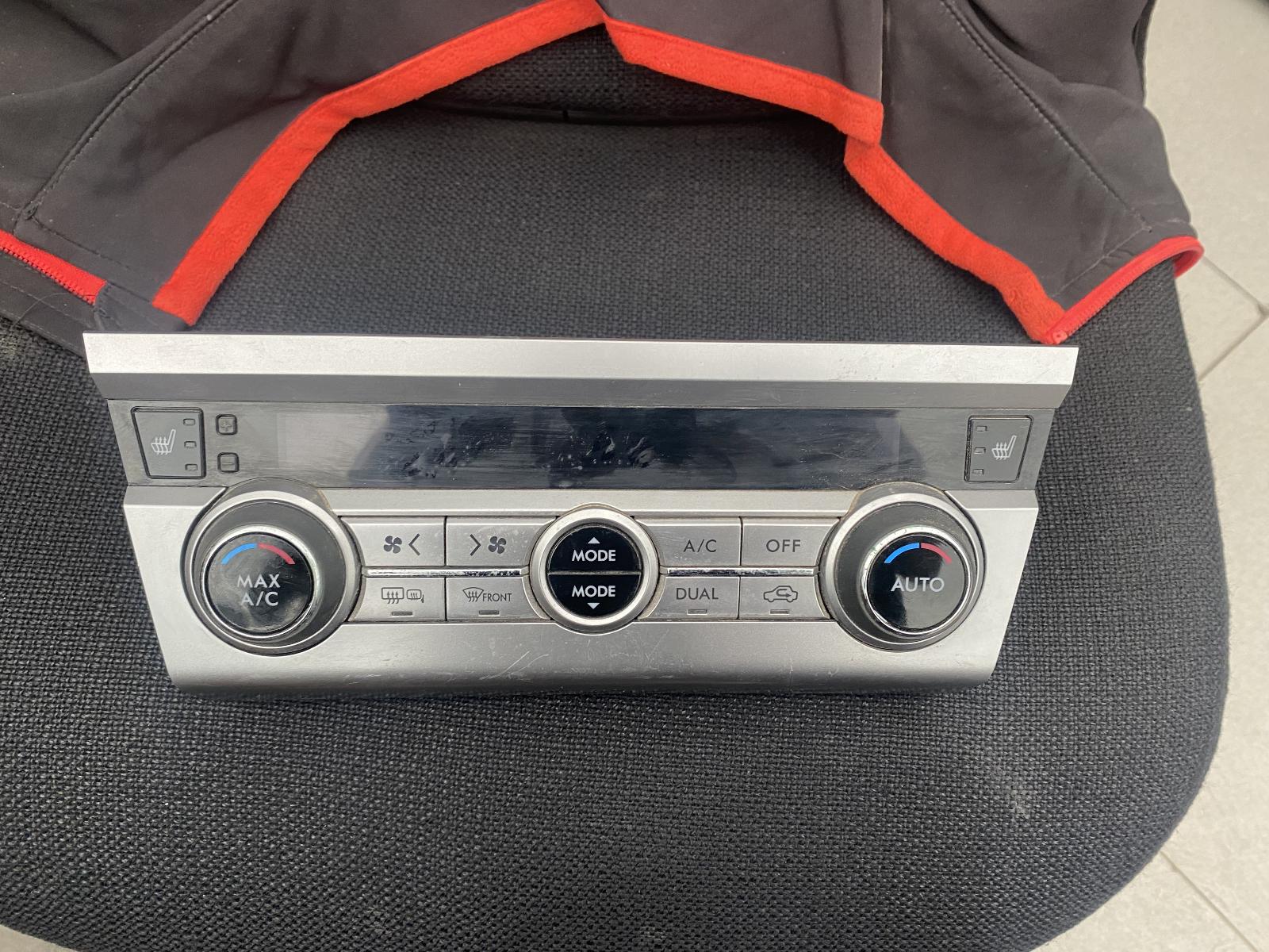 View Auto part Heater/Ac Controls Subaru Outback 2018