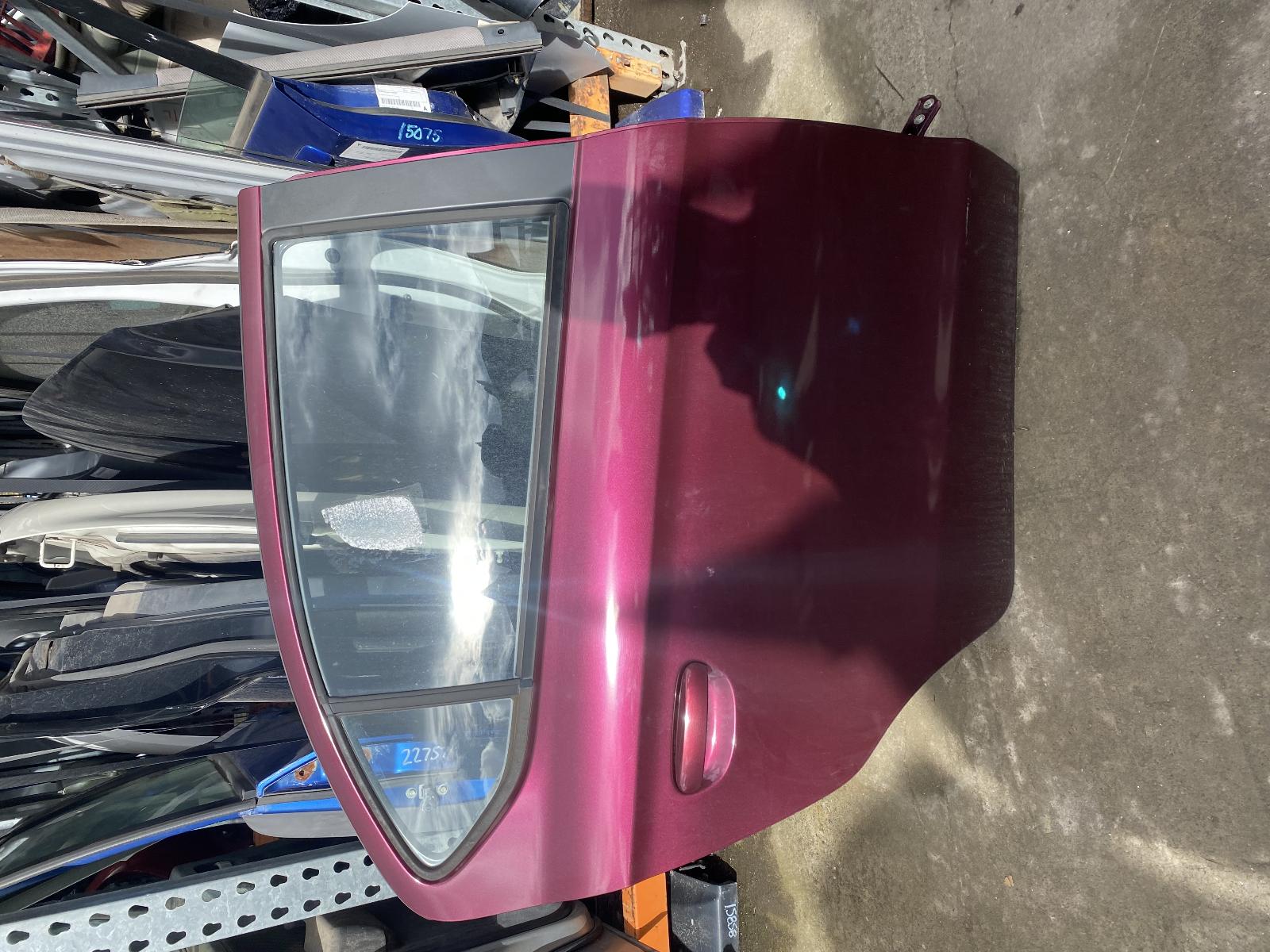 View Auto part Right Rear Door Sliding Mitsubishi Mirage 2015