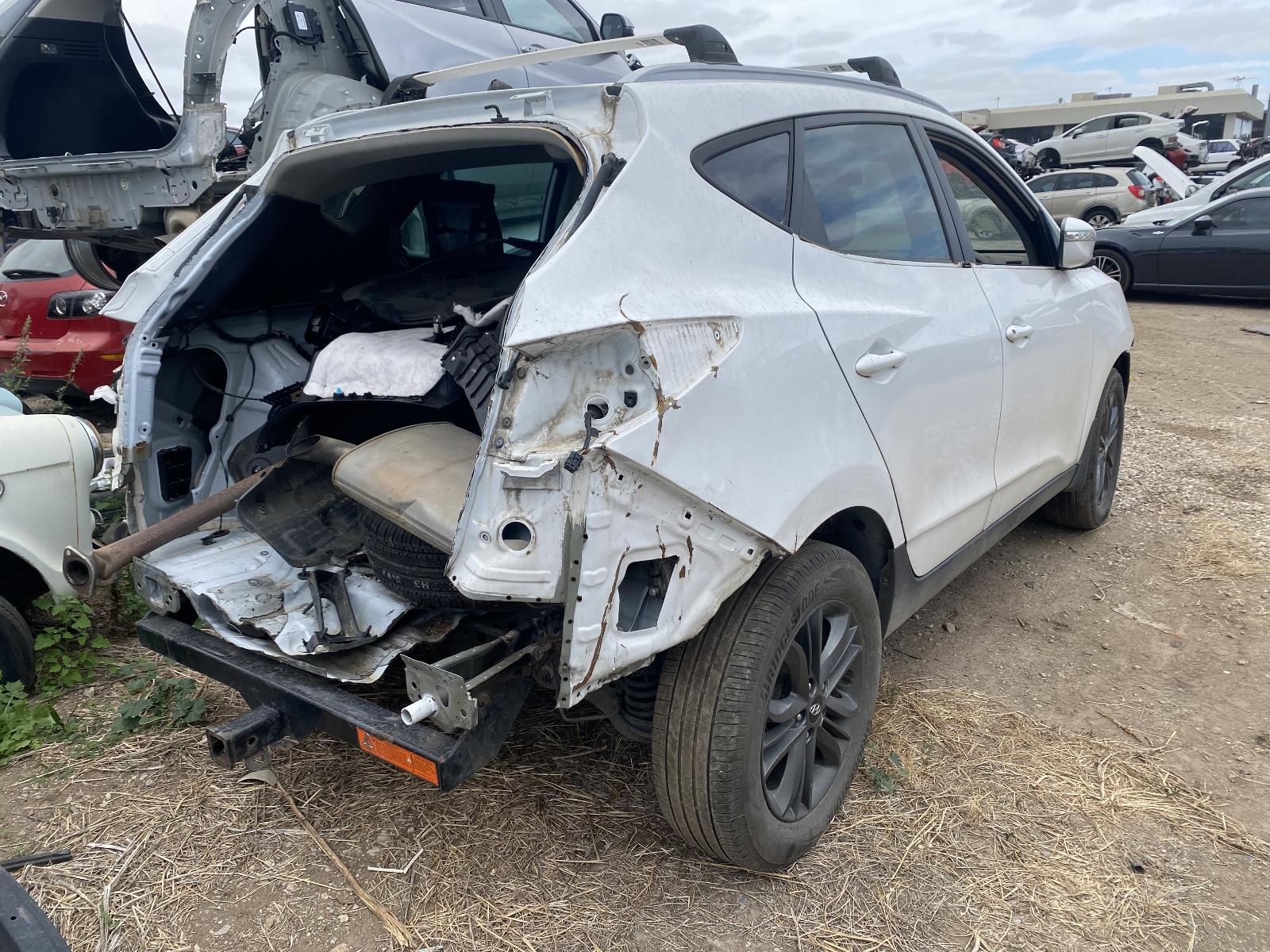 View Auto part Engine Hyundai Ix35 2015