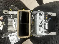 View Auto part Radio/Cd/Dvd/Sat/Tv Ford Territory 2015