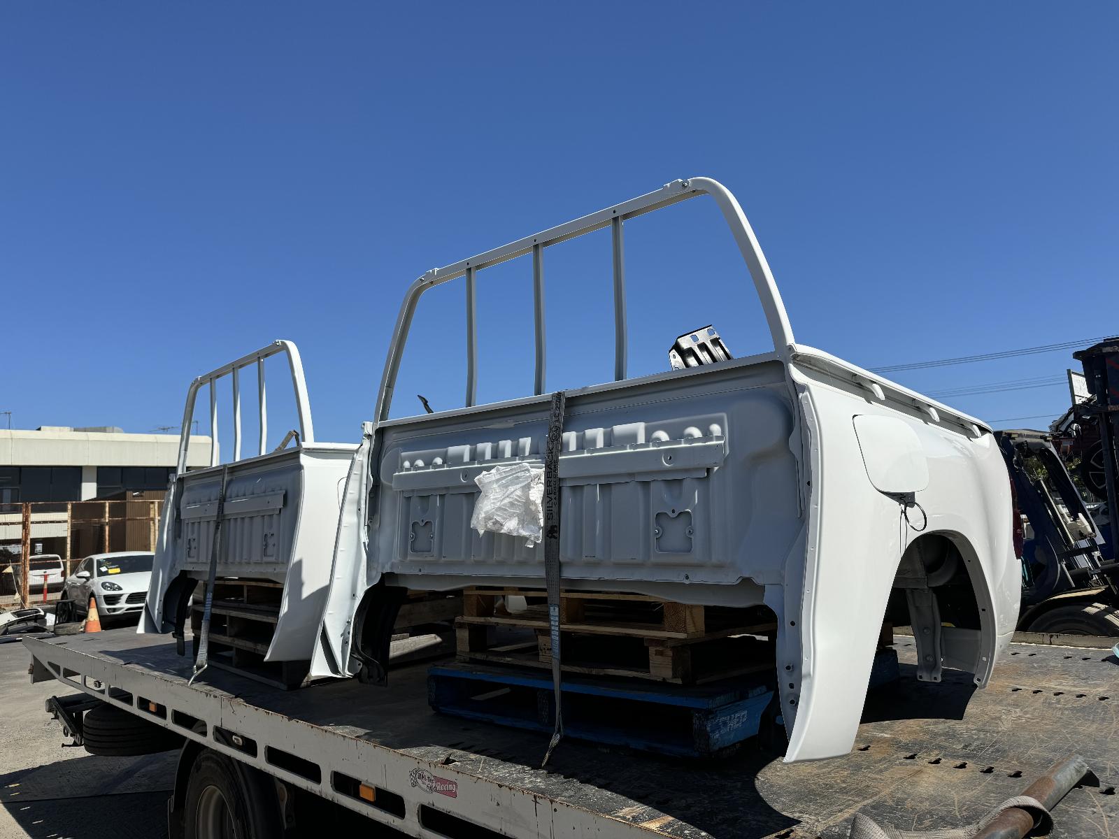 View Auto part Bootlid/Tailgate Toyota Hilux 2023