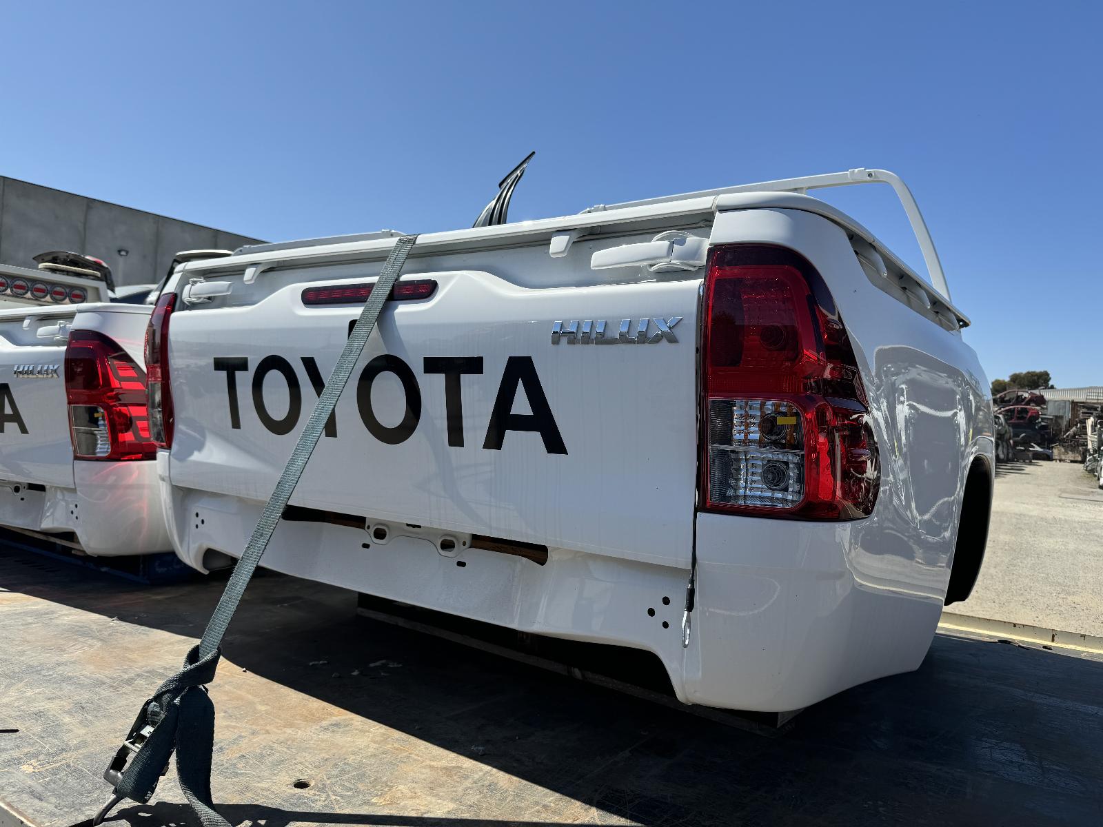 View Auto part Bootlid/Tailgate Toyota Hilux 2024