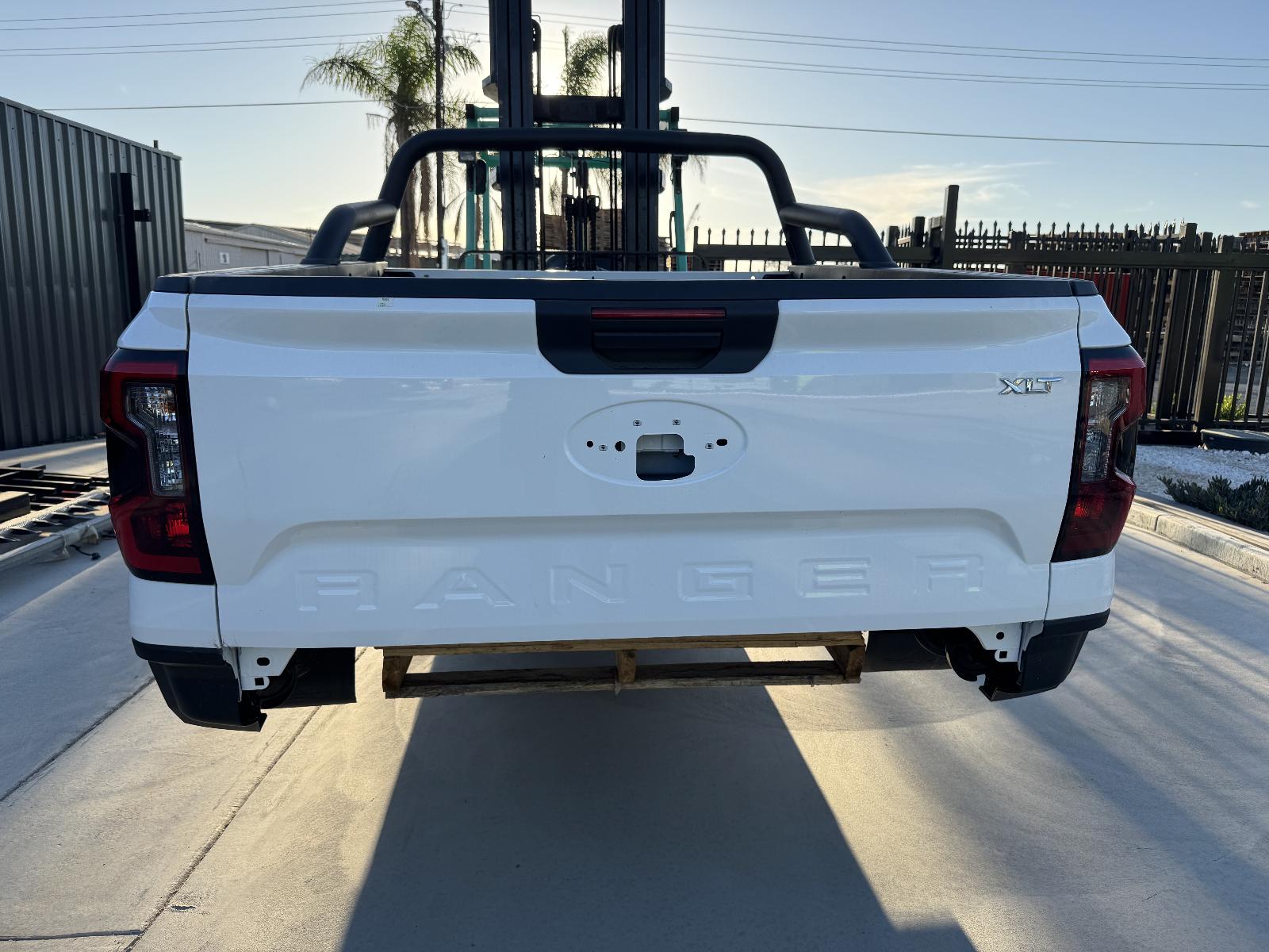 View Auto part Rear Bumper Ford Ranger 2024