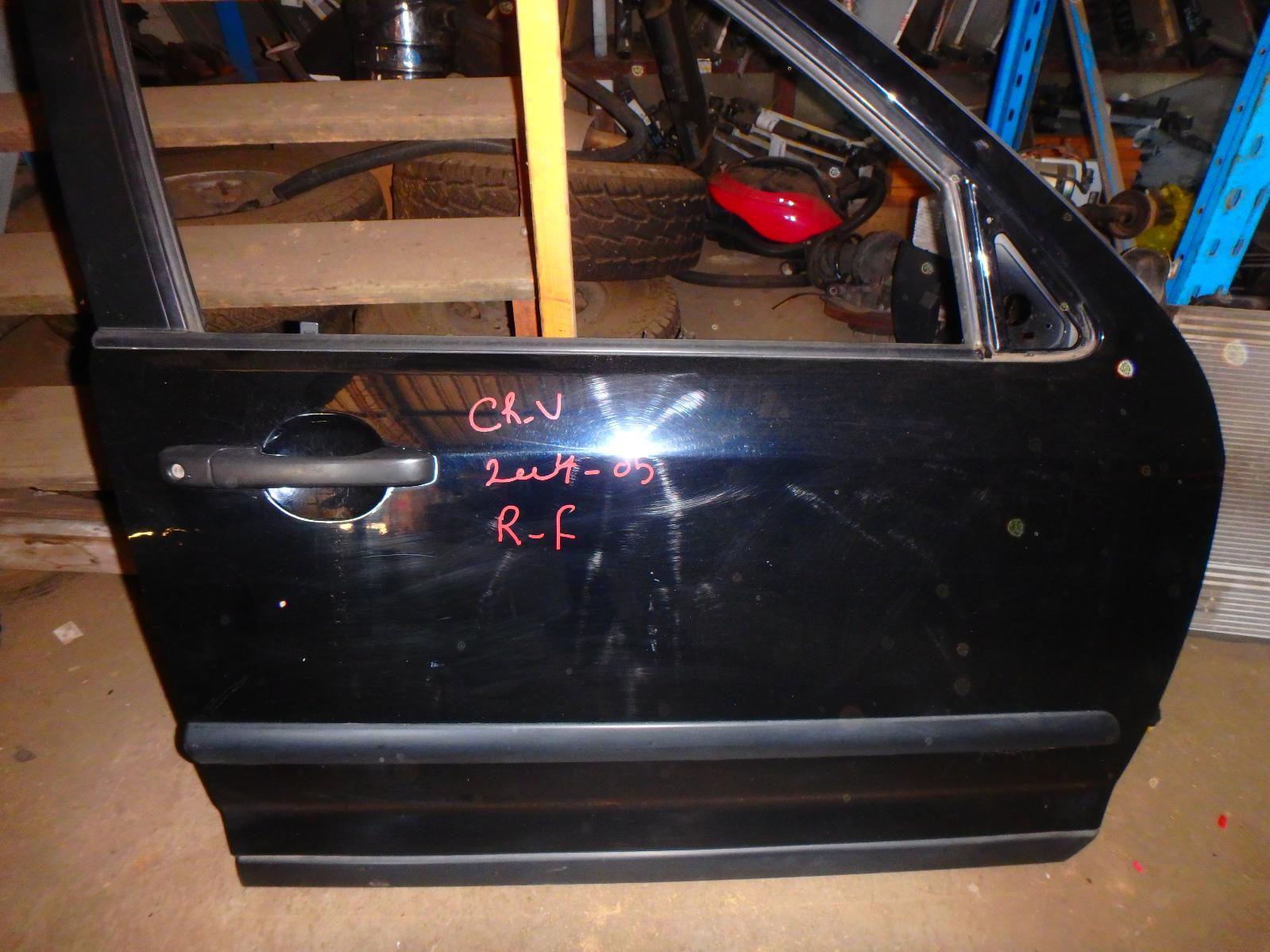 View Auto part Right Front Door Honda Crv 2005