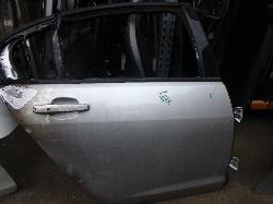 View Auto part Right Rear Door Sliding Holden Commodore 2008