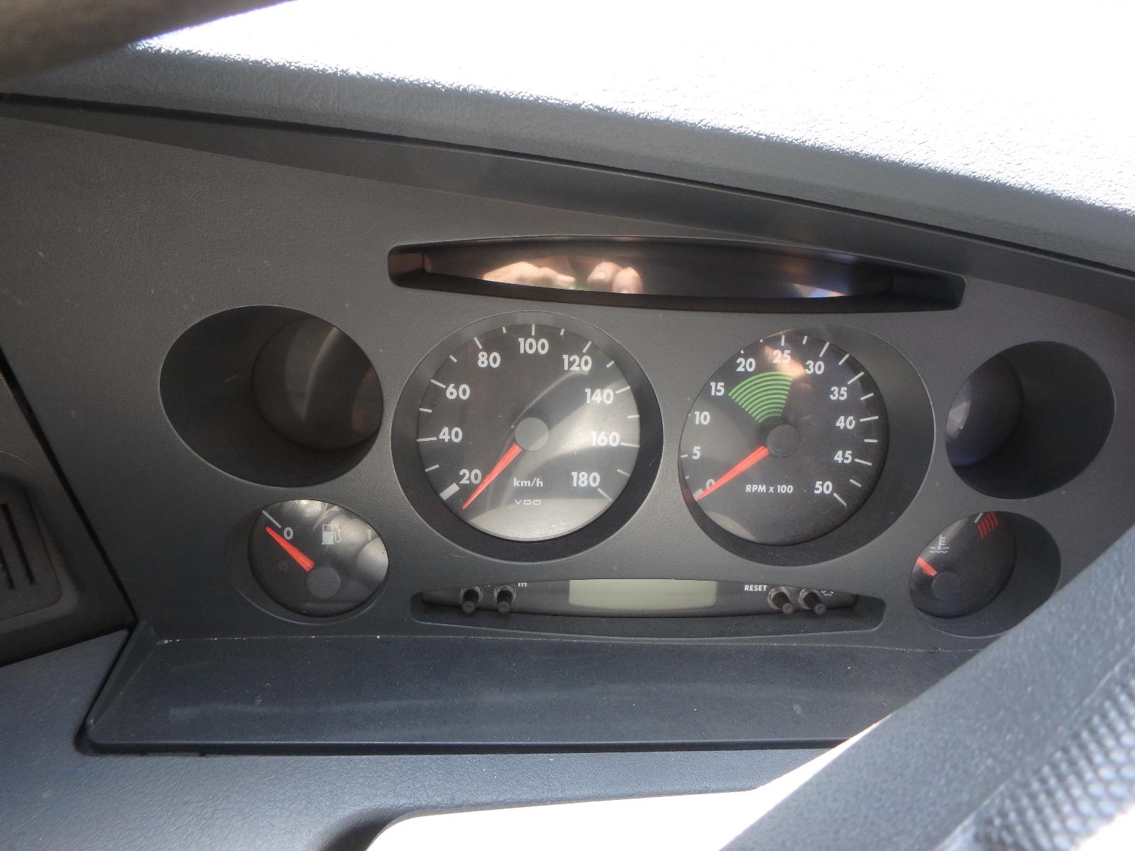 View Auto part Right Front Door Iveco Daily 2006