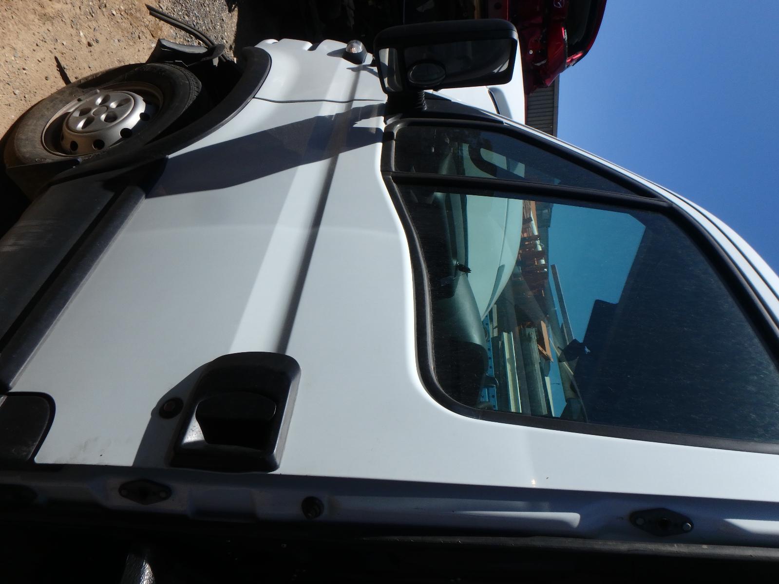 View Auto part Right Front Door Iveco Daily 2006