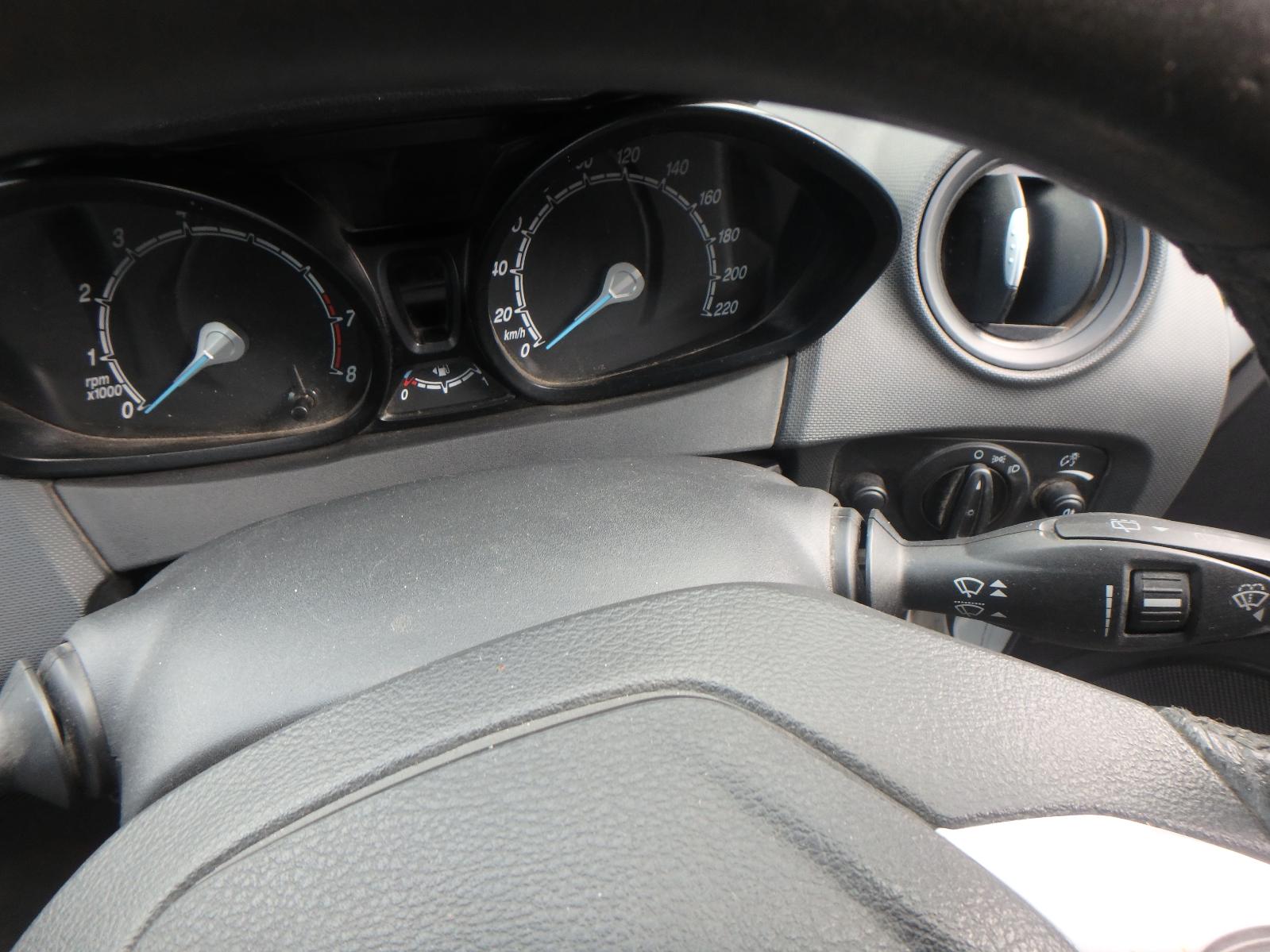 View Auto part Fuel Tank Ford Fiesta 2013