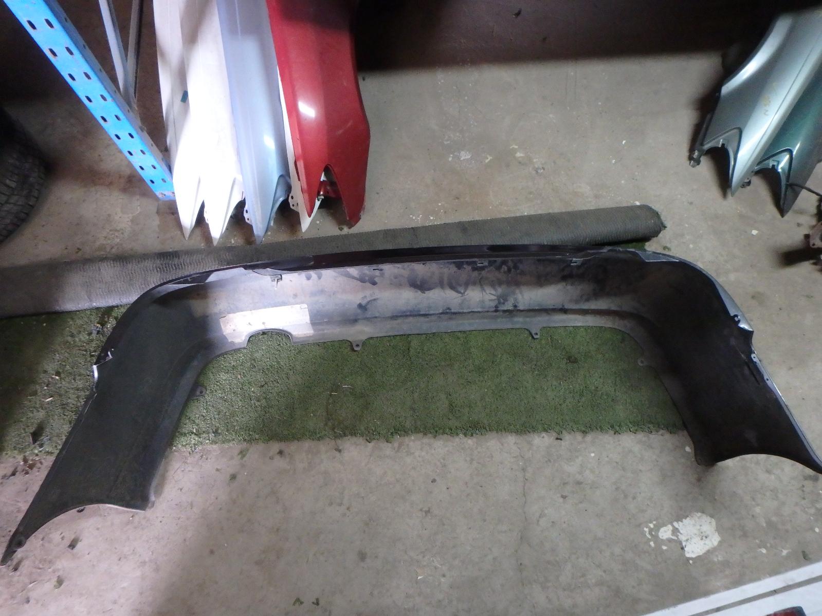 Rear Bumper Is200/is300 Lexus 2004