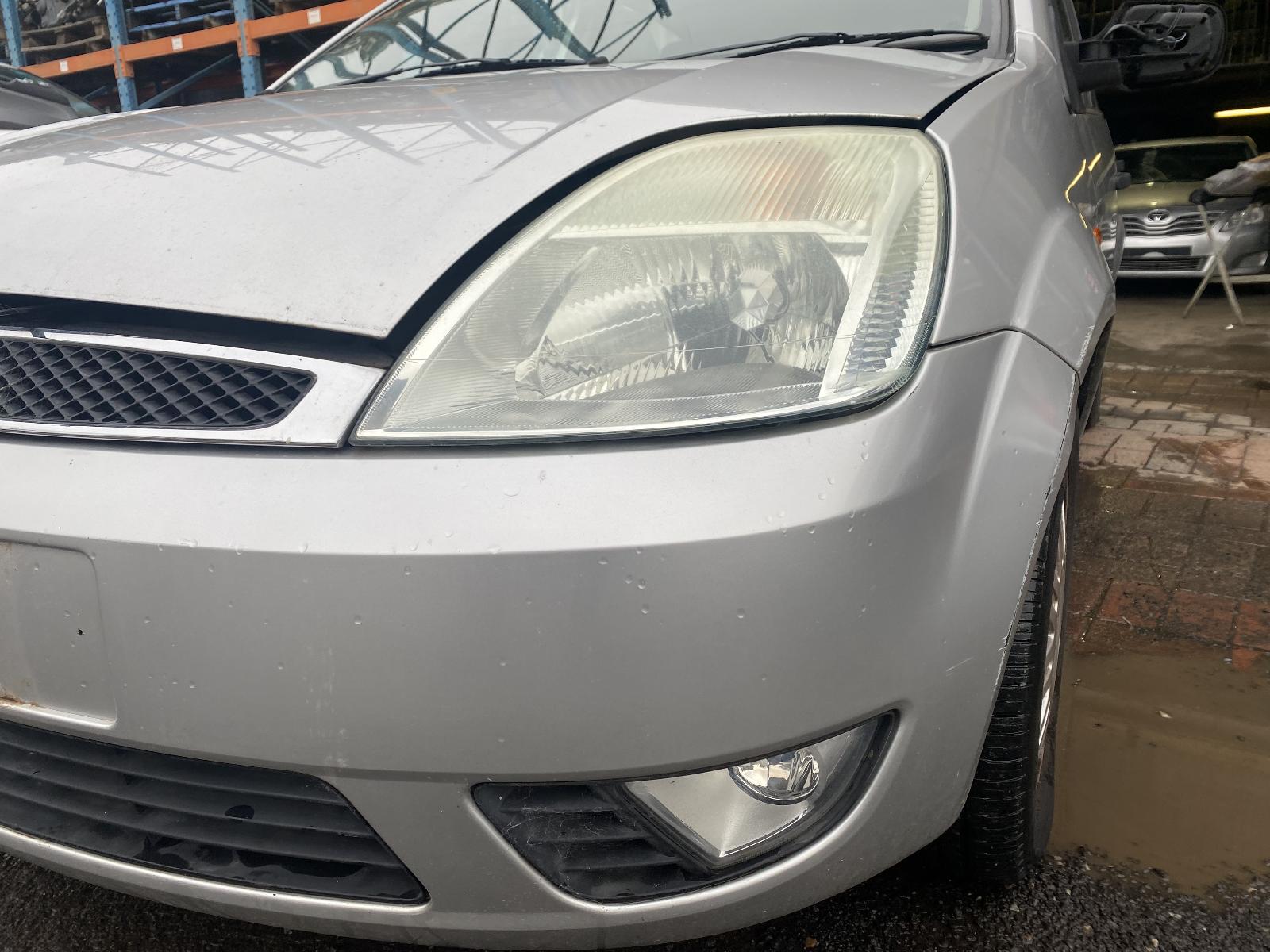 View Auto part Door Handle Ford Fiesta 2004