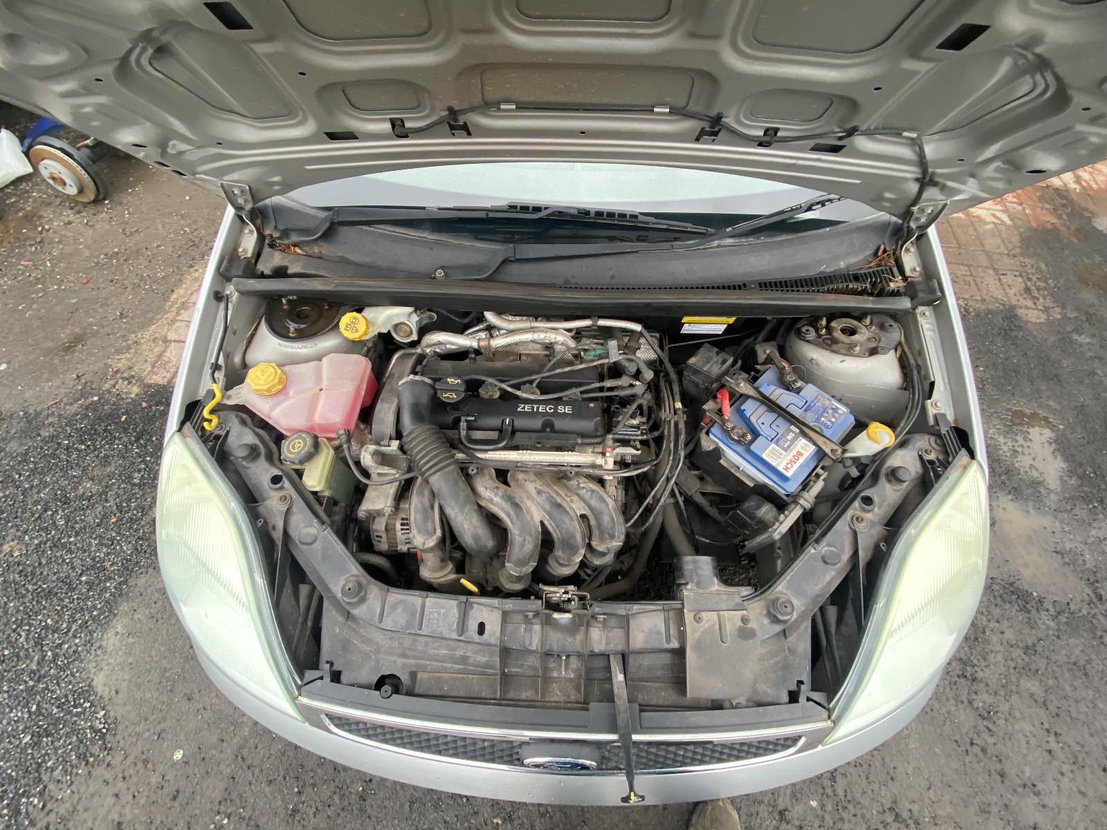 View Auto part Door Handle Ford Fiesta 2004