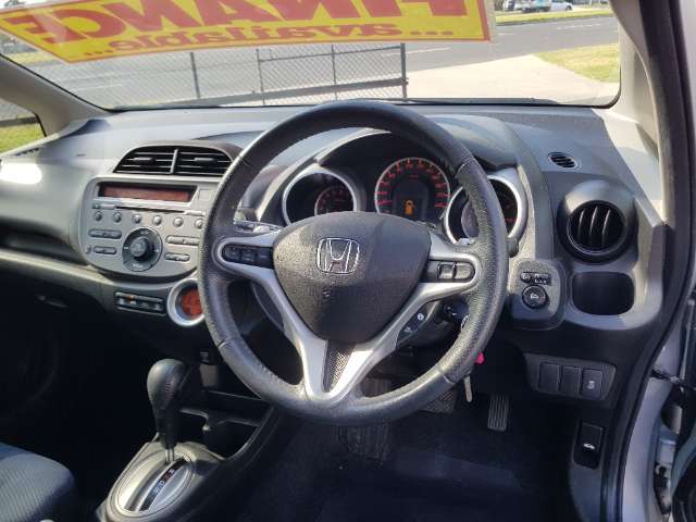 Honda jazz vibe automatic 