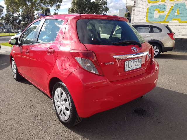 Toyota yaris YRS automatic 
