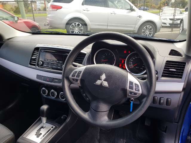 Mitsubishi lancer es SPORT 